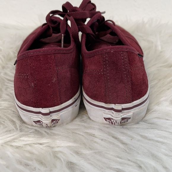 VANS Textured Burgundy Sneaker Size 9.5 - Picture 5 of 12